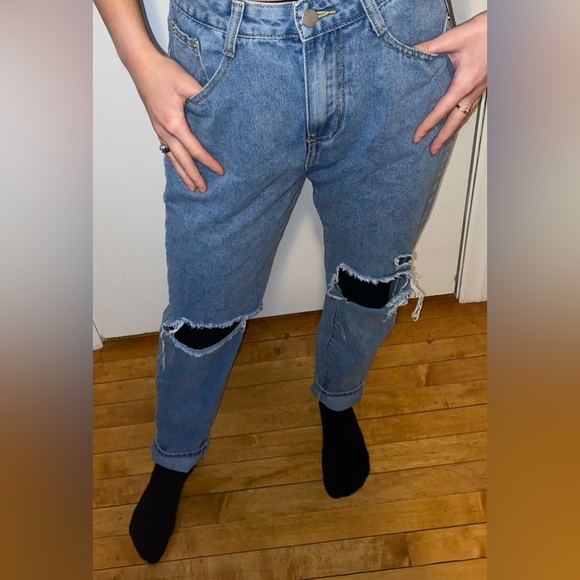 Blue Jeans, size small - Picture 7 of 10